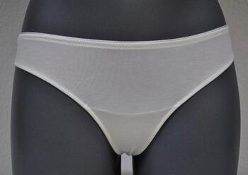 Eva Silky Nadine Elfenbein String