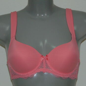 Elbrina Embroid Pink Vorgeformter BH