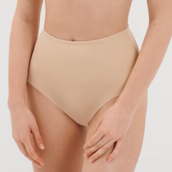 Lisca Jane Pulver Hoher Slip