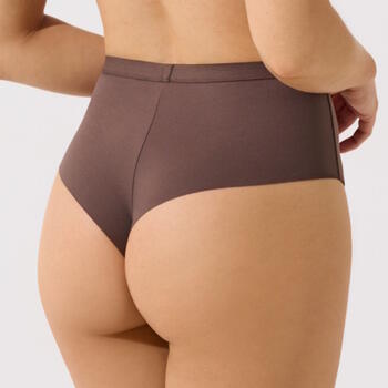Lisca Maya Braun String