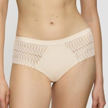 Triumph Aura Spotlight Beige Slip