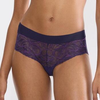 Triumph Body Make-Up Illusion Lace Blau Hipster