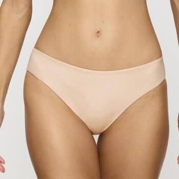 Triumph Body Make-Up Illusion Essentials Pulver Slip