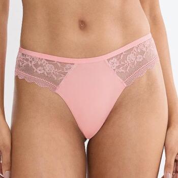 Triumph Comfort Allure Pink String