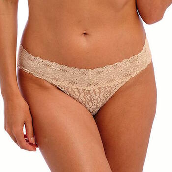 Wacoal Halo Lace slip Nude
