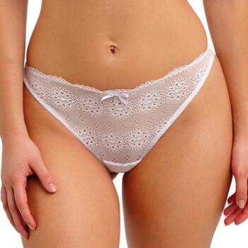 Freya Posie White Brazilian