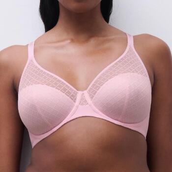 Chantelle EasyFeel Norah Chic Covering molded bra Candy