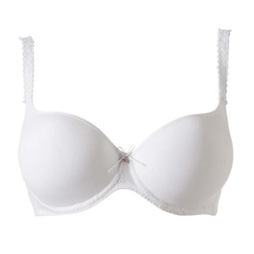 Sexy weiße Dessous in einem abgehalfterten Discounter im Dutch Designers  Outlet