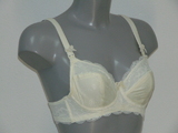 Cake Maternity Vanilla Cream cremefarbig still-bh