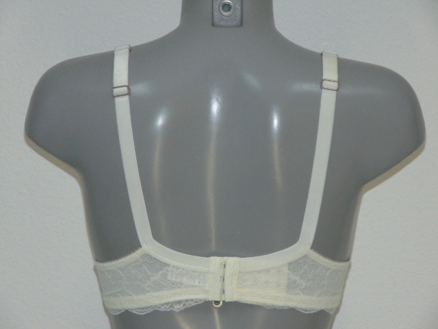 Cake Maternity Vanilla Cream cremefarbig still-bh