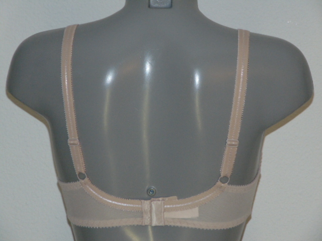 Kleo Miranda pulver nicht geformter bh