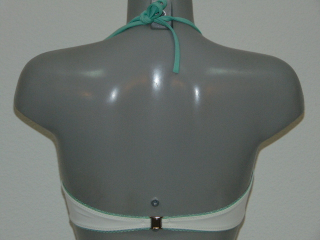 Sapph Bademode Benirras gebrochenes weiß gemoldefer bikini bh