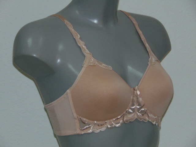 Triumph Modern Finesse pulver ohne bügel bh