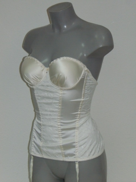 Eva Serena elfenbein korselett