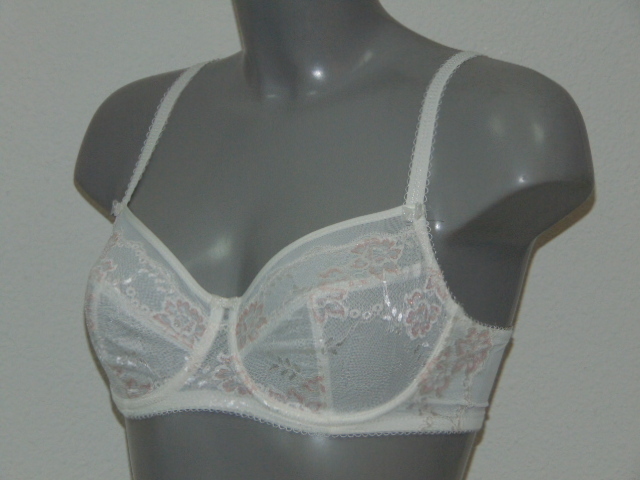 Eva Fleur weiß nicht geformter bh