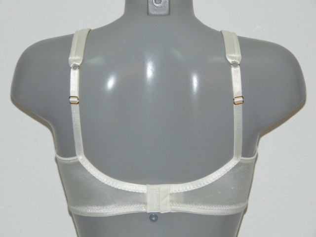 Eva Satin elfenbein ohne bügel bh