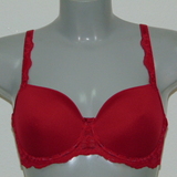 Triumph Amourette rot vorgeformter bh