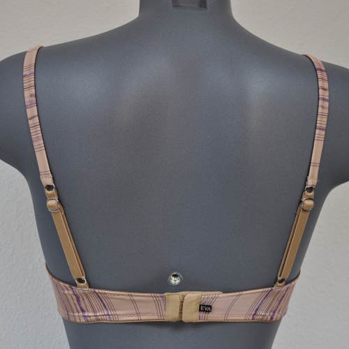 Eva Sharp and Chique pferzig ohne bügel bh