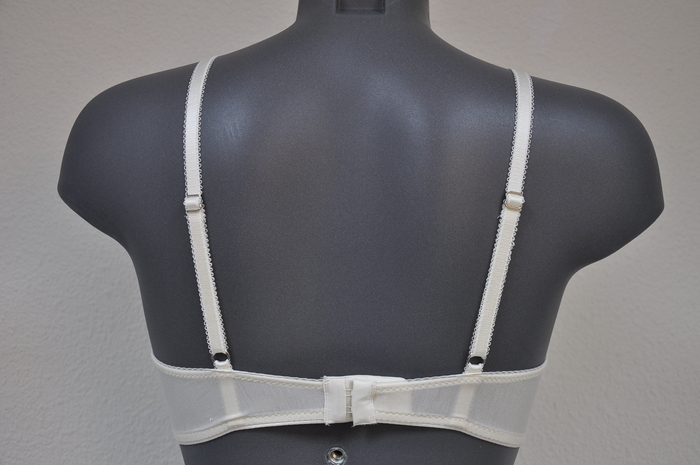 Eva Silk elfenbein ohne bügel bh