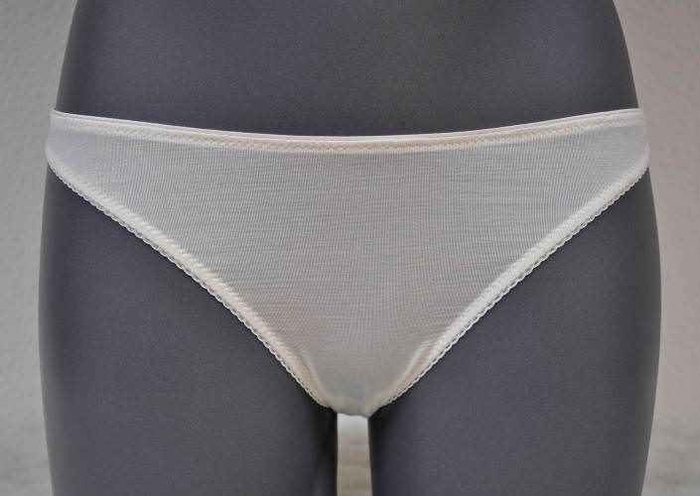 Eva Silk elfenbein slip