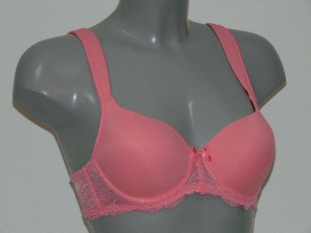 Elbrina Embroid pink vorgeformter bh