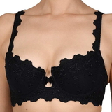 Naturana Dirndl schwarz push up bh