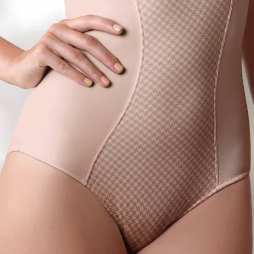 Rosa Faia Josephine lachsrosa korselett