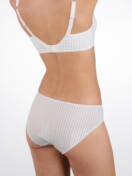 Naturana Everyday cremefarbig slip