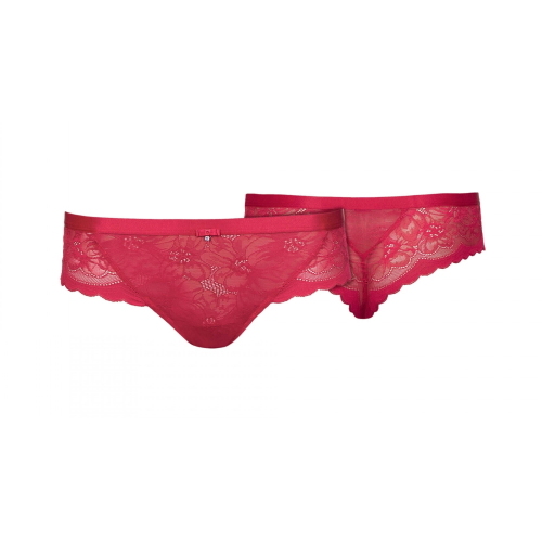 Lisca Evelyn rot brasilianischer slip
