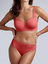Marlies Dekkers Dame de Paris rose with gold string