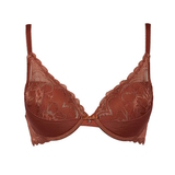 After Eden Mace cinnamon push up bh