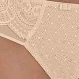 Rosa Faia Selma pulver brasilianischer slip
