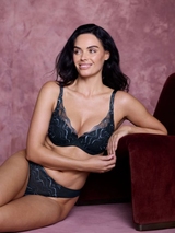 Wacoal Dessous Mayumi navy-blau vorgeformter bh