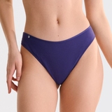 Lisca  violett string