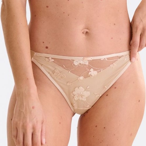 Lisca Passion rose with gold string