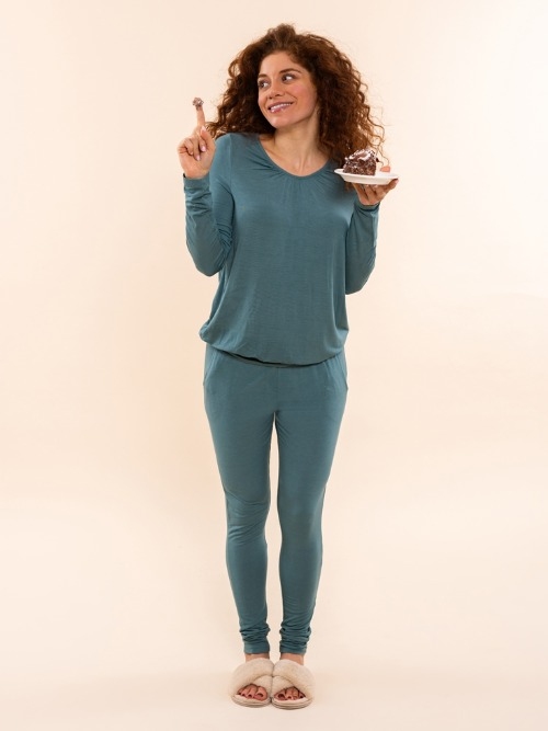 Charlie Choe Cozy Days grün pyjama-shirt