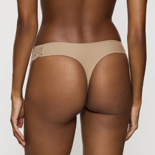 Triumph Amourette pulver string