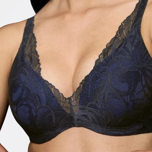 Triumph Body Make-Up Illusion Lace schwarz vorgeformter bh
