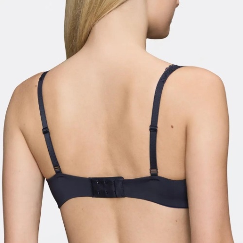 Triumph Body Make-Up Illusion Lace schwarz vorgeformter bh