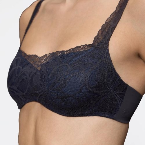 Triumph Body Make-Up Illusion Lace schwarz vorgeformter bh
