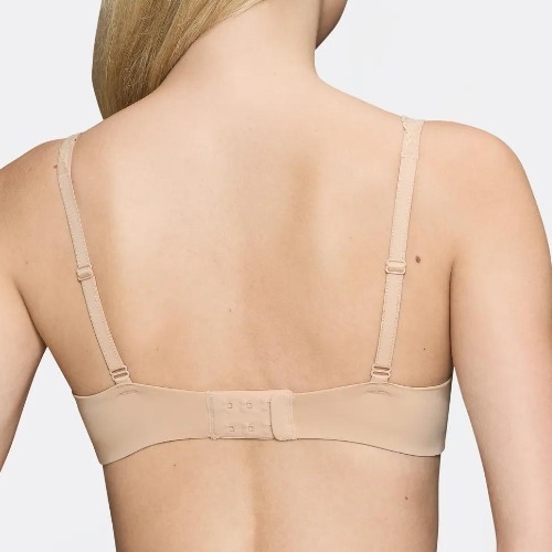 Triumph Body Make-Up Illusion Lace pulver vorgeformter bh