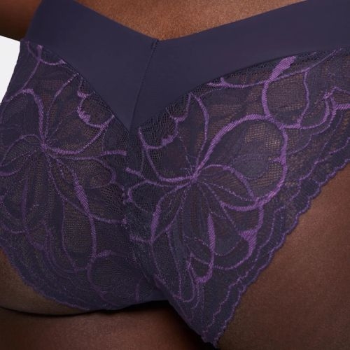 Triumph Body Make-Up Illusion Lace blau slip