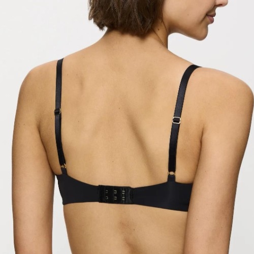 Triumph Body Make-Up Illusion Essentials schwarz vorgeformter bh