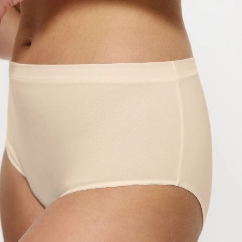 Triumph Sense of Modal beige slip