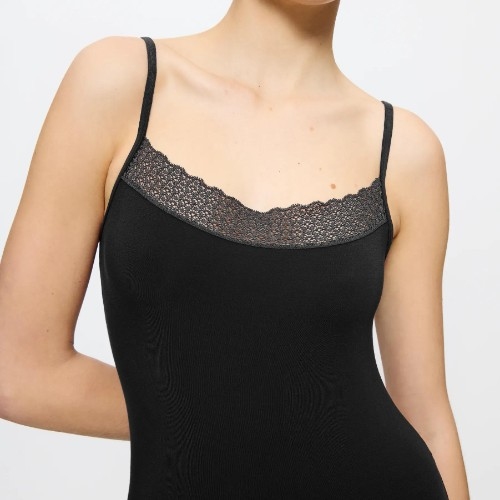 Triumph Feel of Modal schwarz spaghetti top