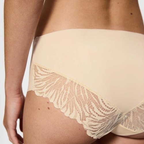 Triumph Pretty Micro beige slip