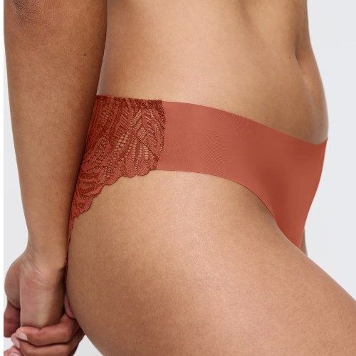 Triumph Pretty Micro orange slip