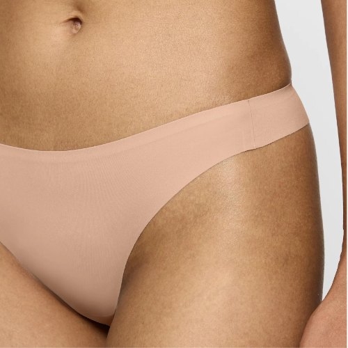 Triumph Smart Invisible beige string