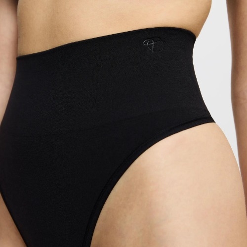 Triumph Soft Sculpt schwarz string