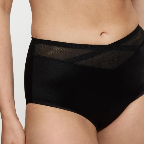 Triumph True Shape Sensation schwarz slip